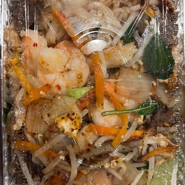 Shrimp Pad Thai.