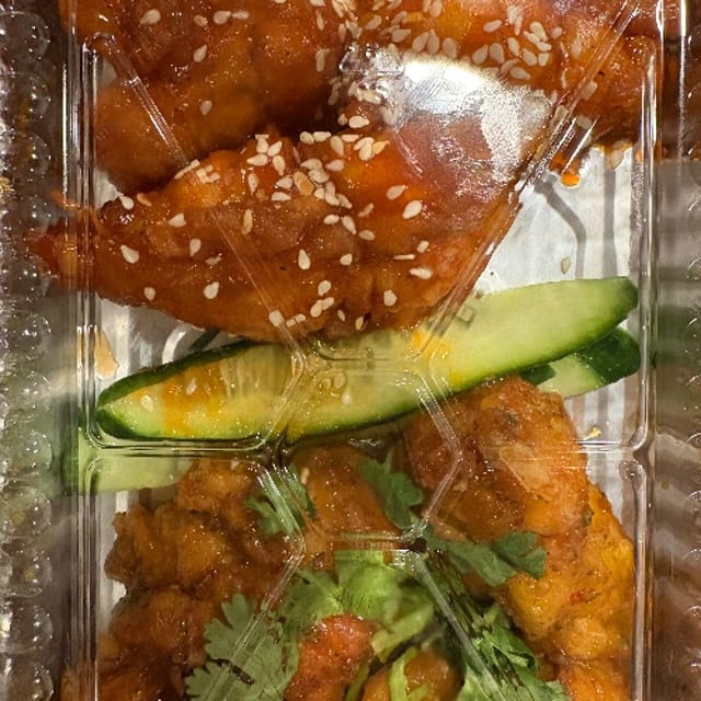 Boneless Chicken Tenders & 2 Sauces.